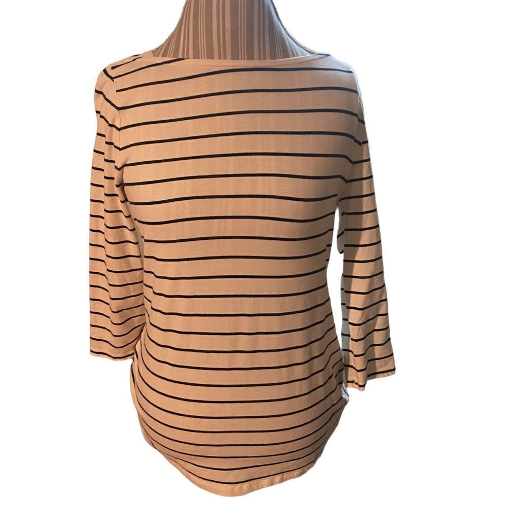 Marina size medium great condition too off white and blue